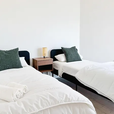 Malagueta Premium Con Terraza Y Vistas Al Mar マラガ