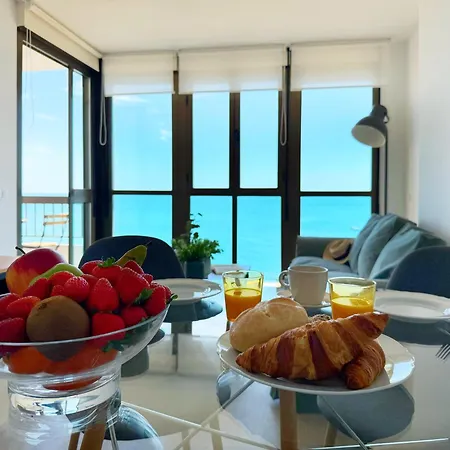 アパート Malagueta Premium Con Terraza Y Vistas Al Mar マラガ