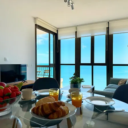 Malagueta Premium Con Terraza Y Vistas Al Mar Apartment *